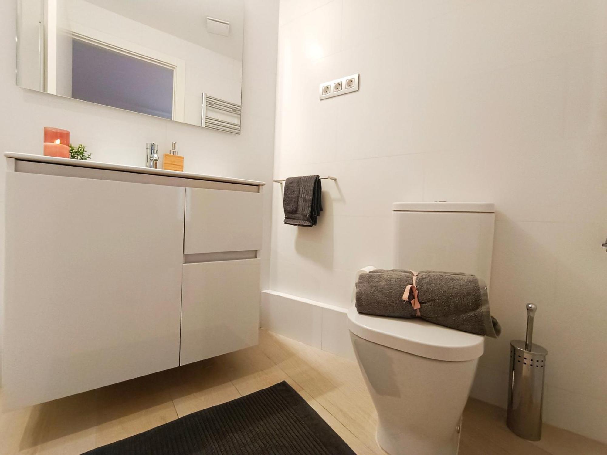 Albergue Bcn Private - Ronda Universidad Barcelona